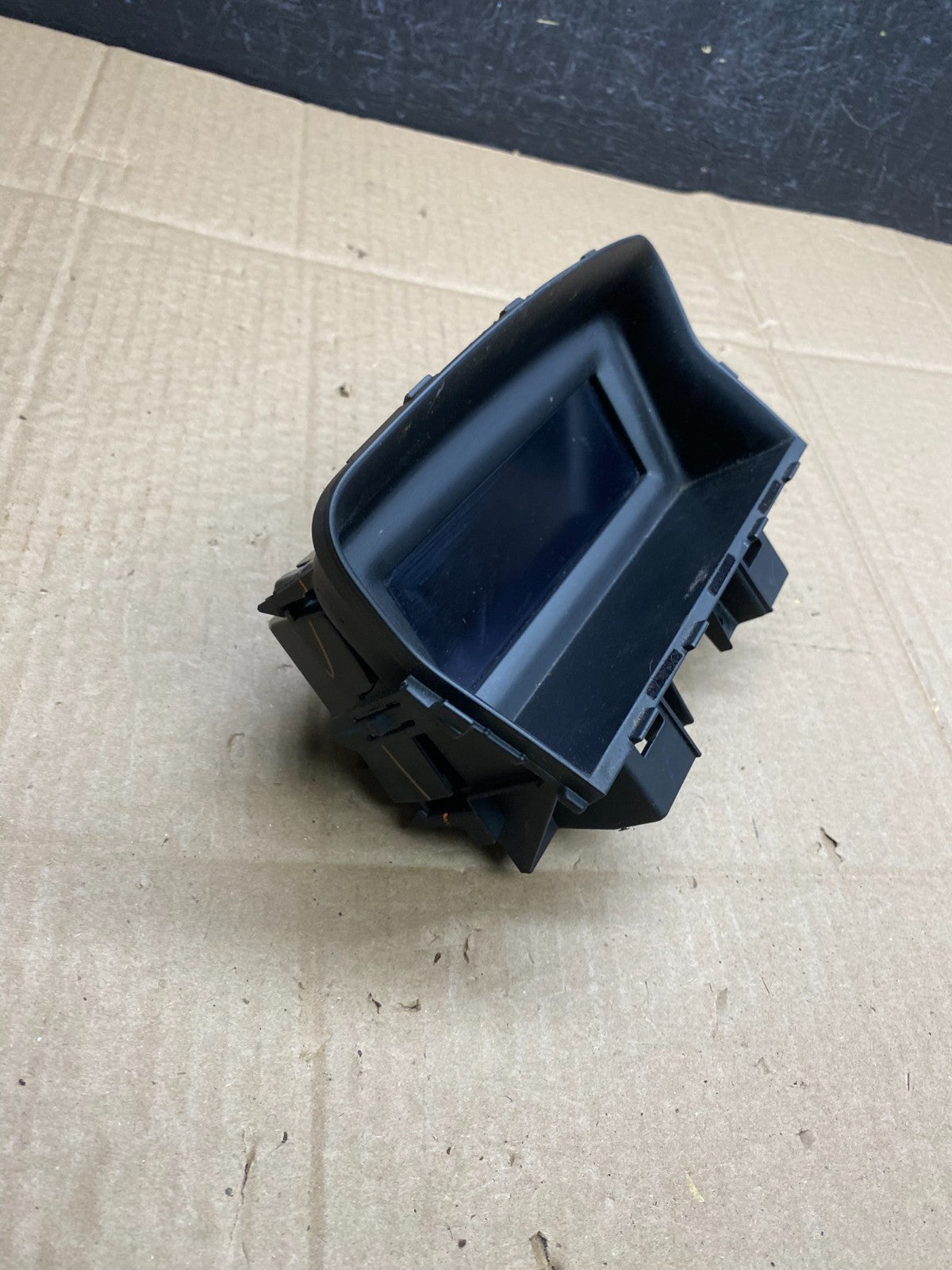 2010 to 2012 Chevrolet Cruze Information Display Screen AC9358 DG1