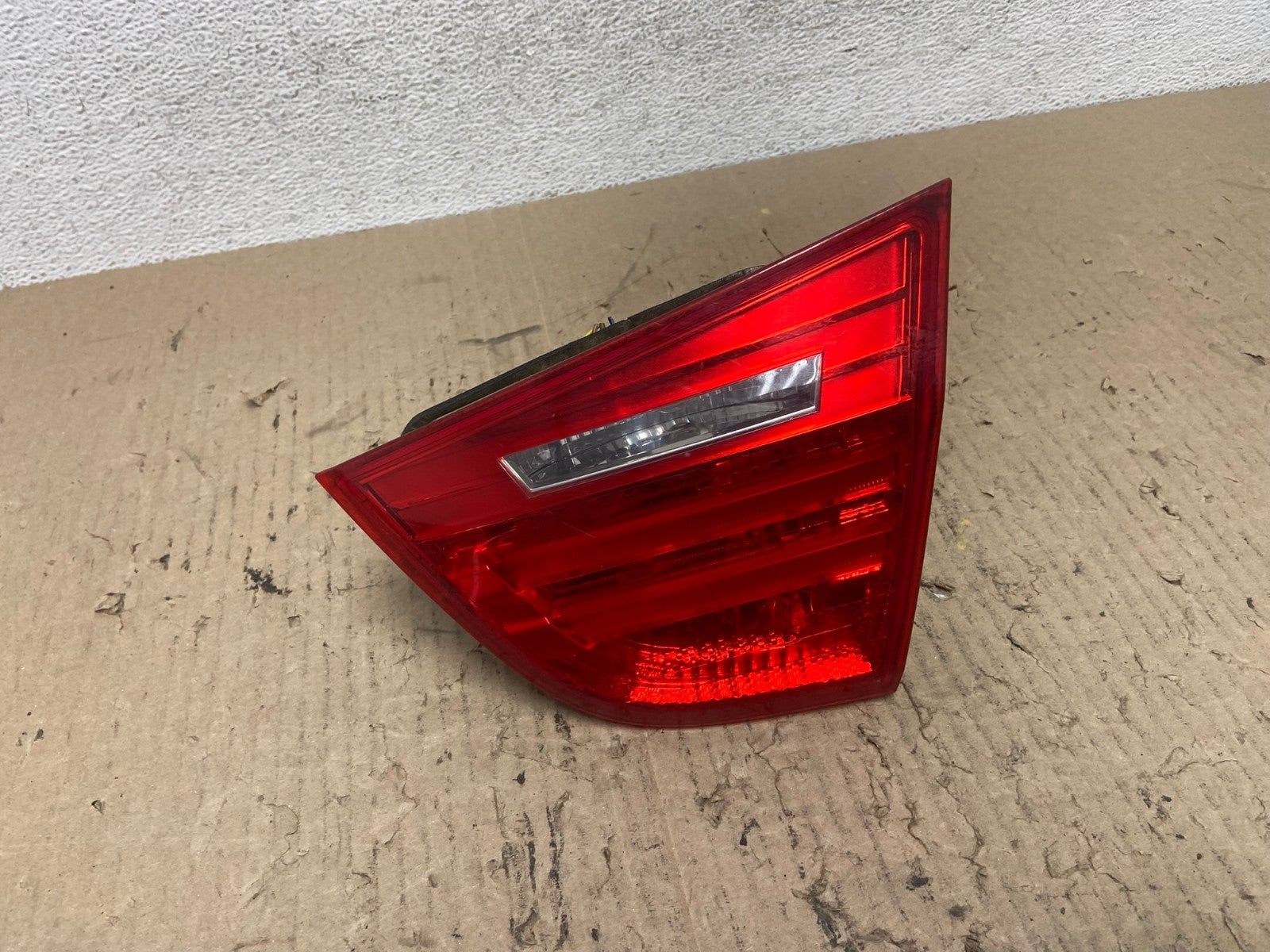 2009 2010 2011 BMW 3 328i 335i E90 Right Passenger RH Tail Light Inner AF7065 LK0