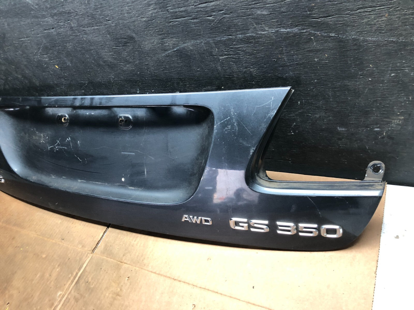 2007 to 2011 Lexus GS350 Trunk License Plate Trim Panel Cover 76801-30140 A04522
