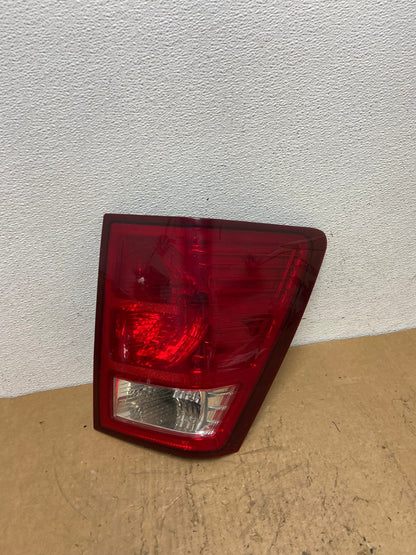 2007 to 2010 Jeep Grand Cherokee Right Passenger Side Tail Light DEPO AD1443 LK0