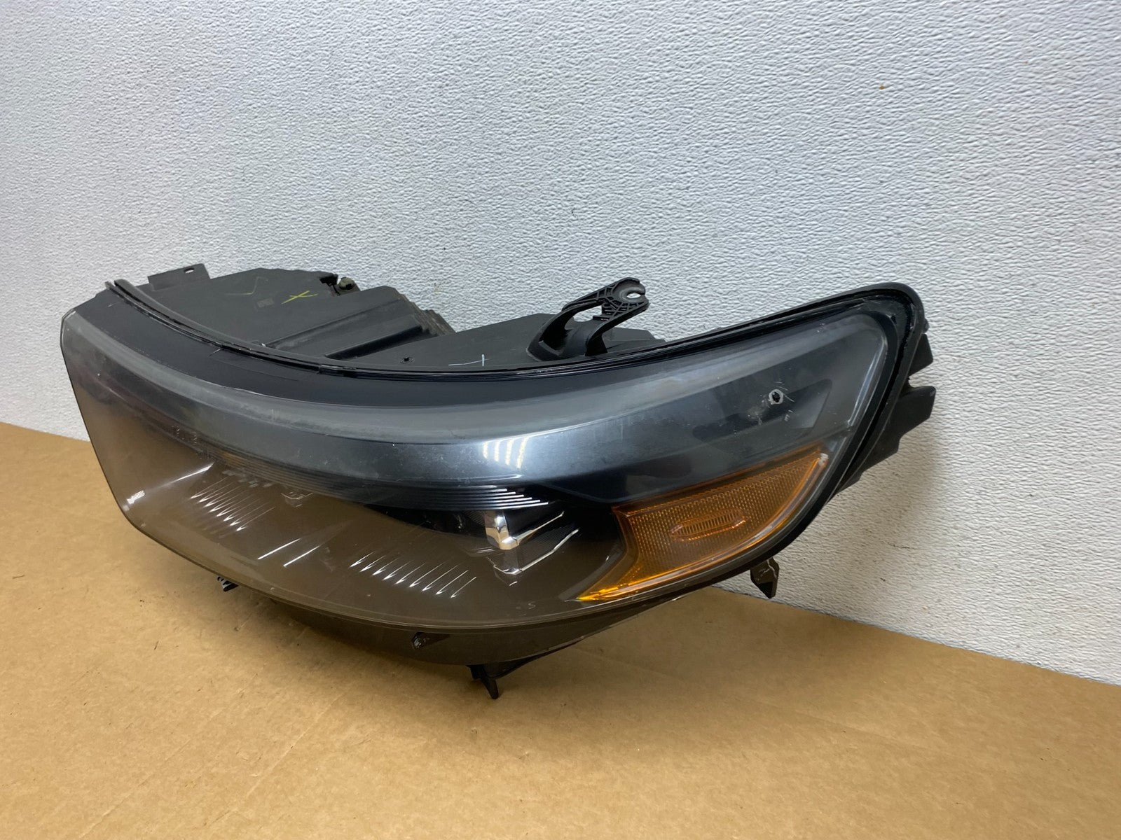 2020-2023 Ford Explorer Left Police Interceptor w/Module Headlight AD4456 DW1