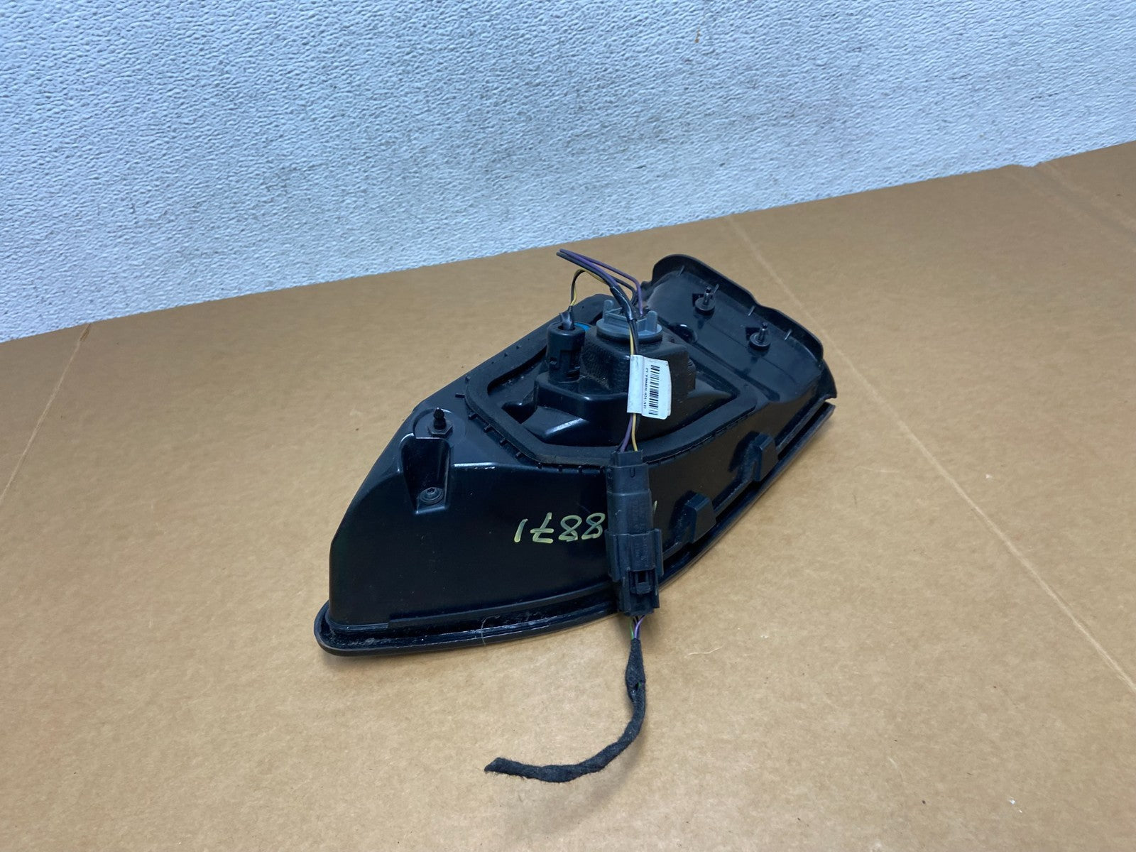 2020 2021 2022 Ford Escape Left Driver LH Inner Tail Light AD8871 DG5