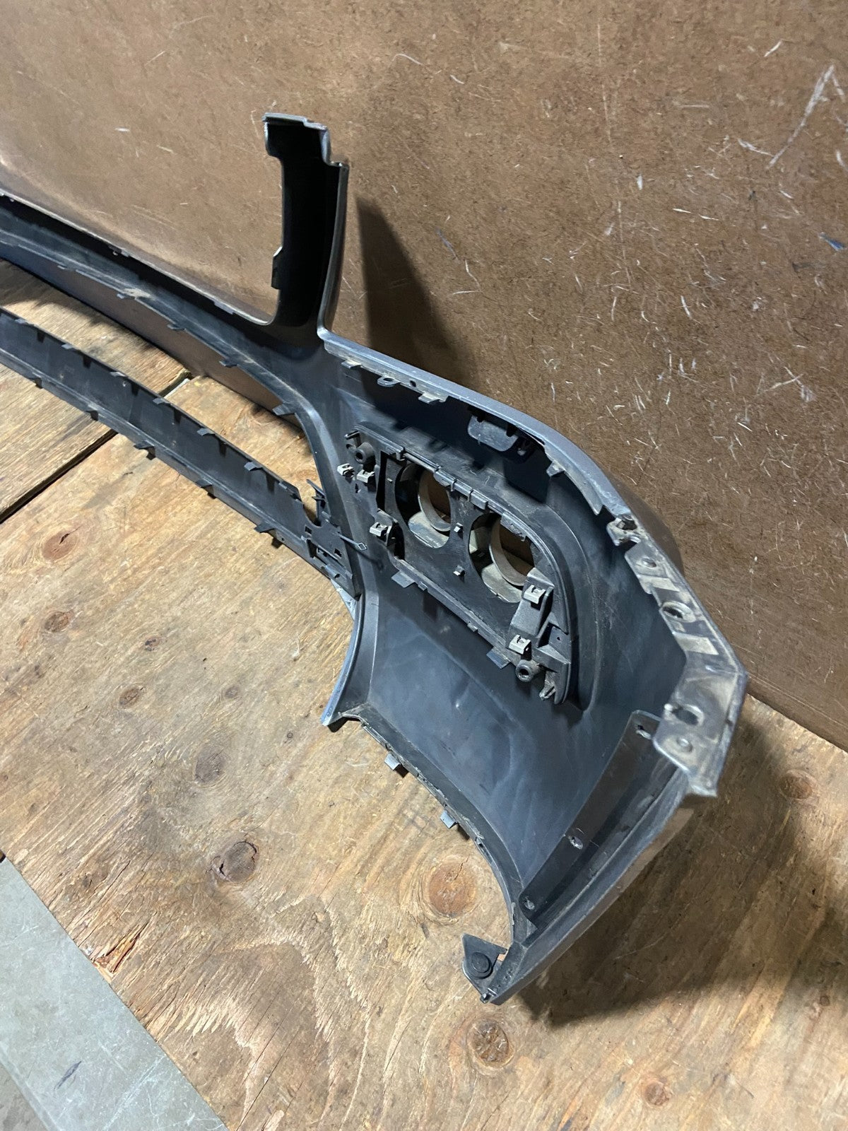 2013 to 2016 Mercedes-Benz GL450, GL550 (w/o AMG) Front Bumper Cover AG28528