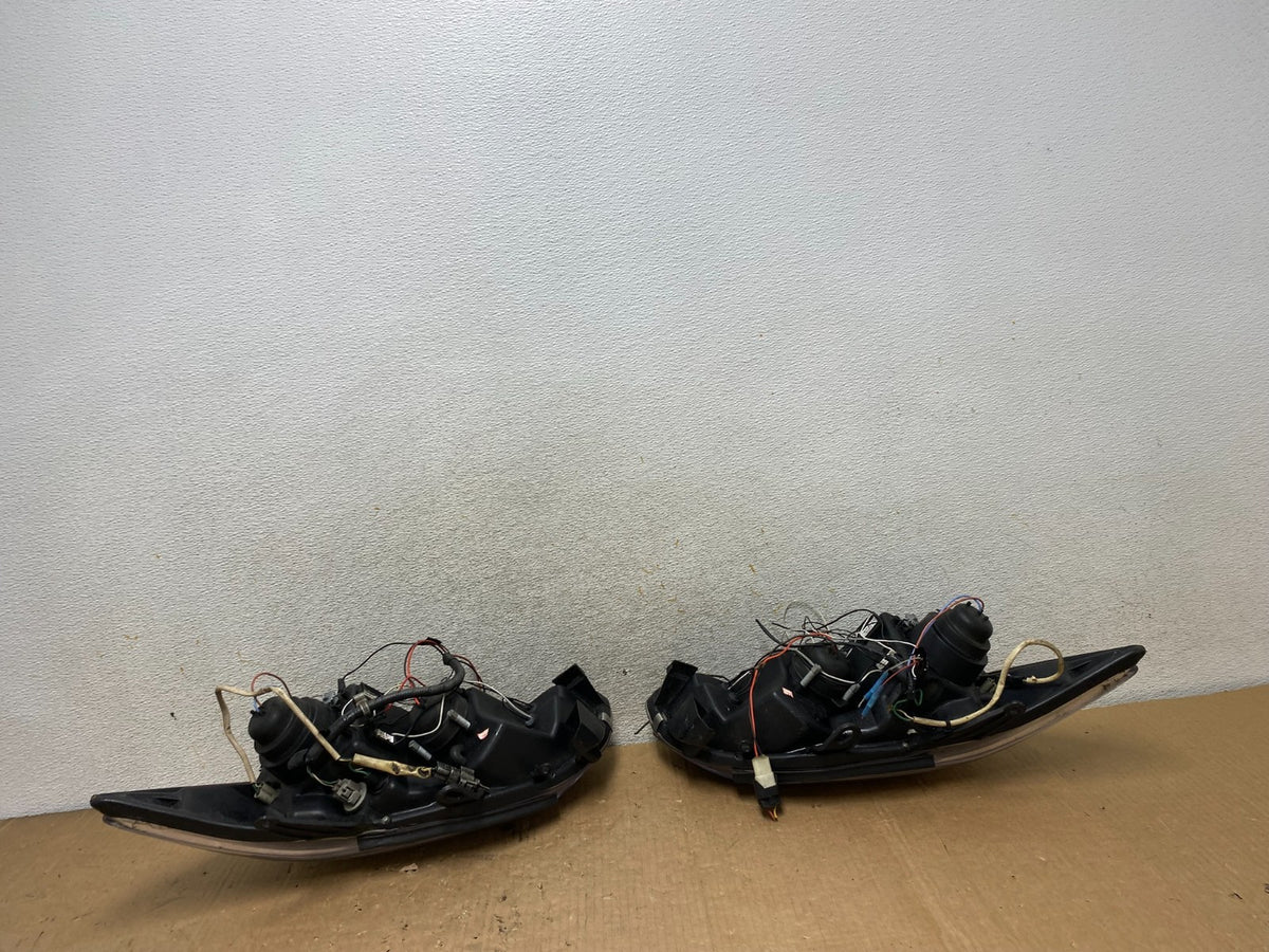 2005 to 2010 Scion Tc Left+Right Side Set Black LED Headlights AI8984 DW8