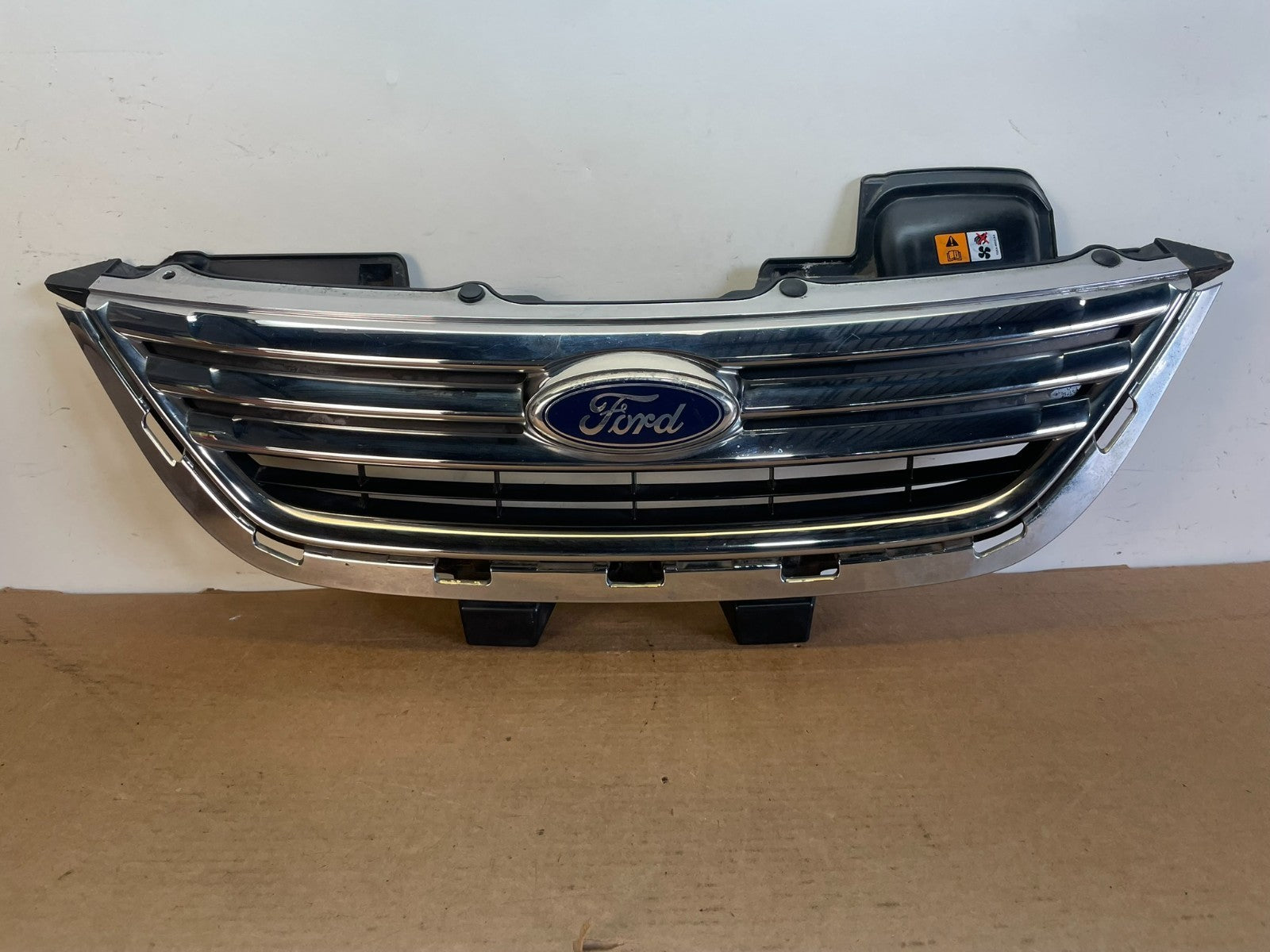 2011 2012 2013 Ford Fiesta Front Upper Chrome Grille Grill AF8755 DG0