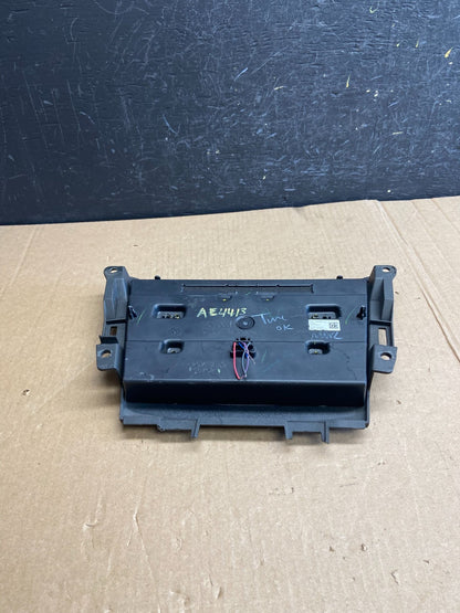 2013 to 2019 Lincoln MKT Radio Dual Climate Control Panel ae4413 DG4