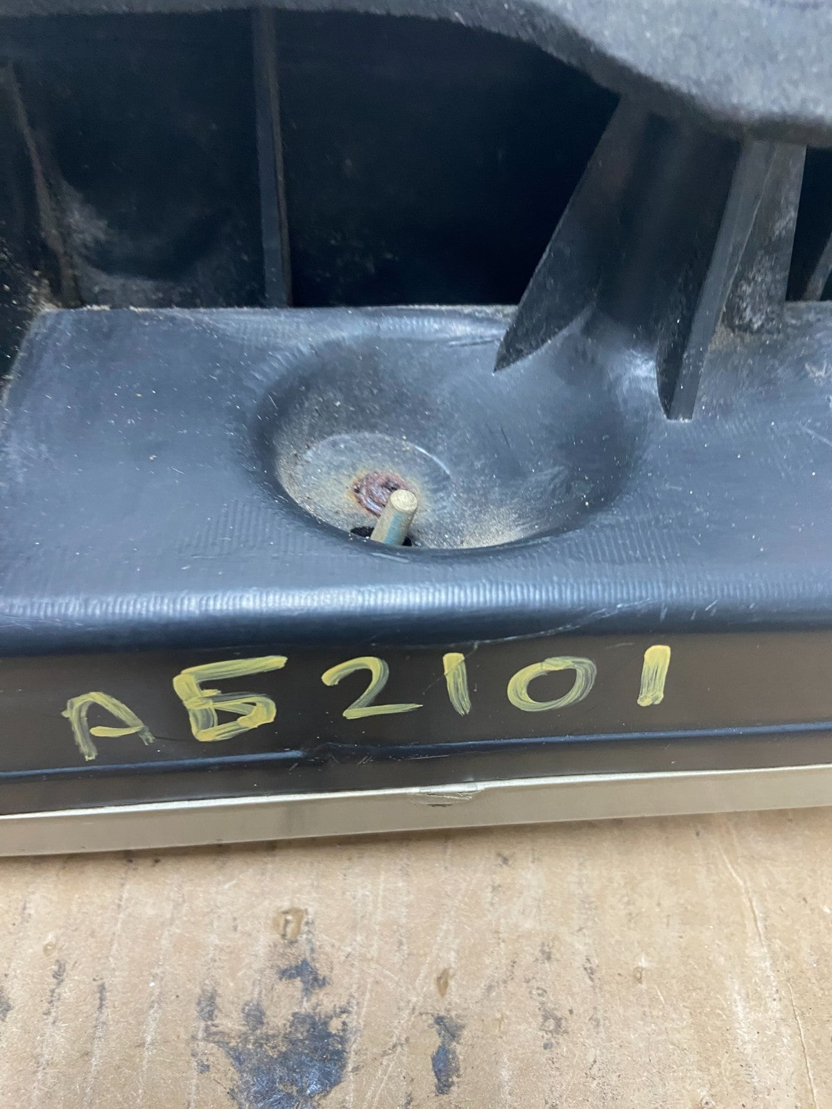 1989 Ford Probe Right Passenger Side Tail Light AG2101 DG9