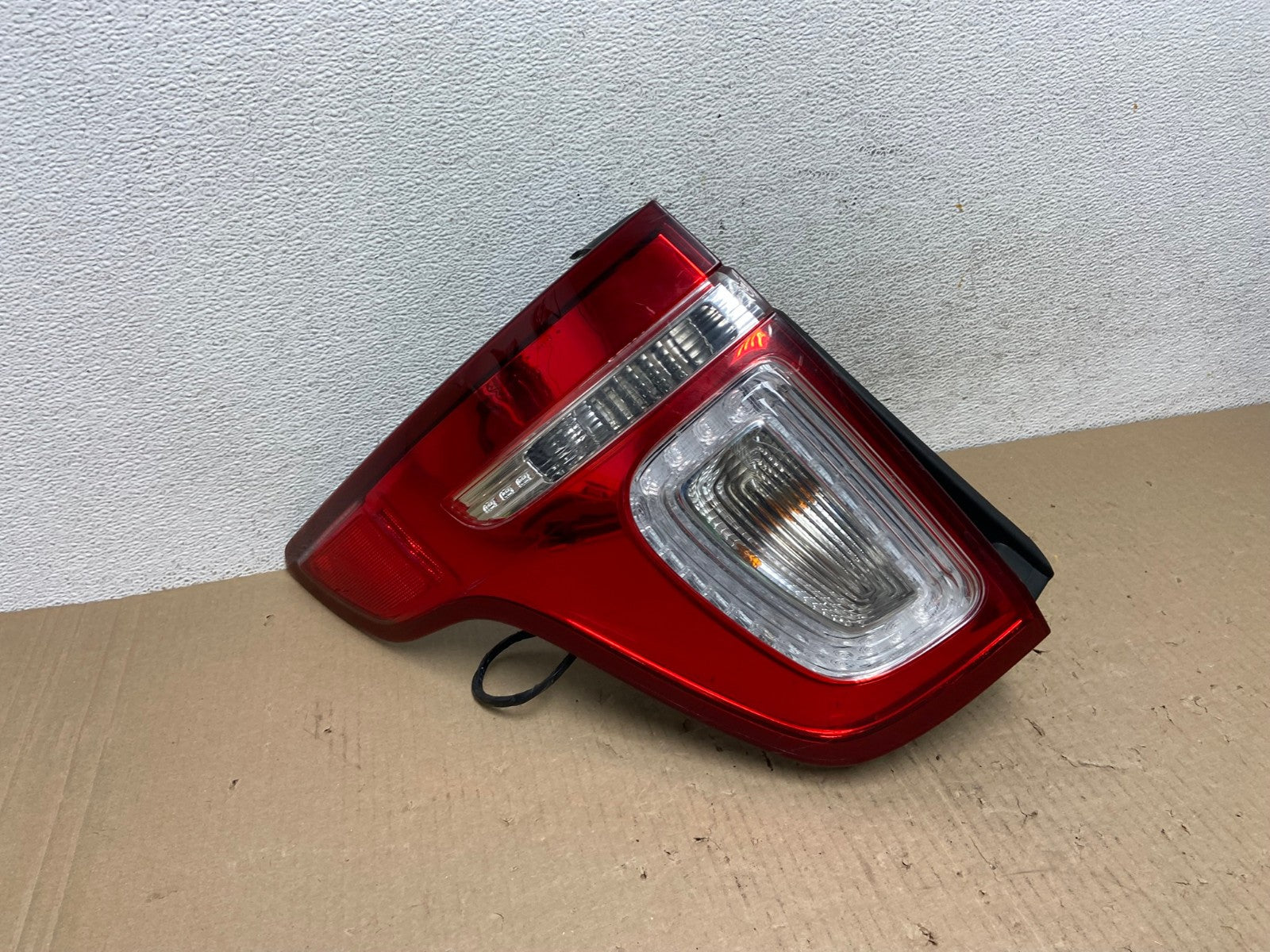2011 2012 2013 2014 2015 Ford Explorer Left Driver LH Side Tail light AE9655 LK2