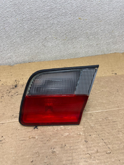 1995 1996 Nissan Maxima Right Passenger RH Side Inner Tail Light Oem AB3338 LK0