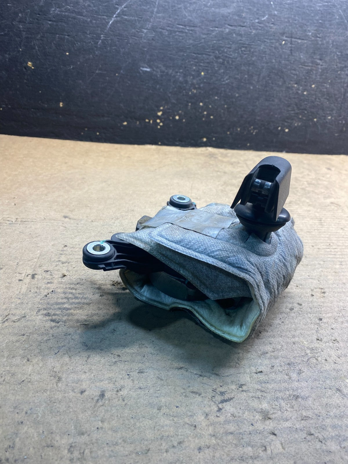 2013-2016 Nissan Pathfinder Back Door Rear Wiper Motor Wiper Blade AA2818 DG3