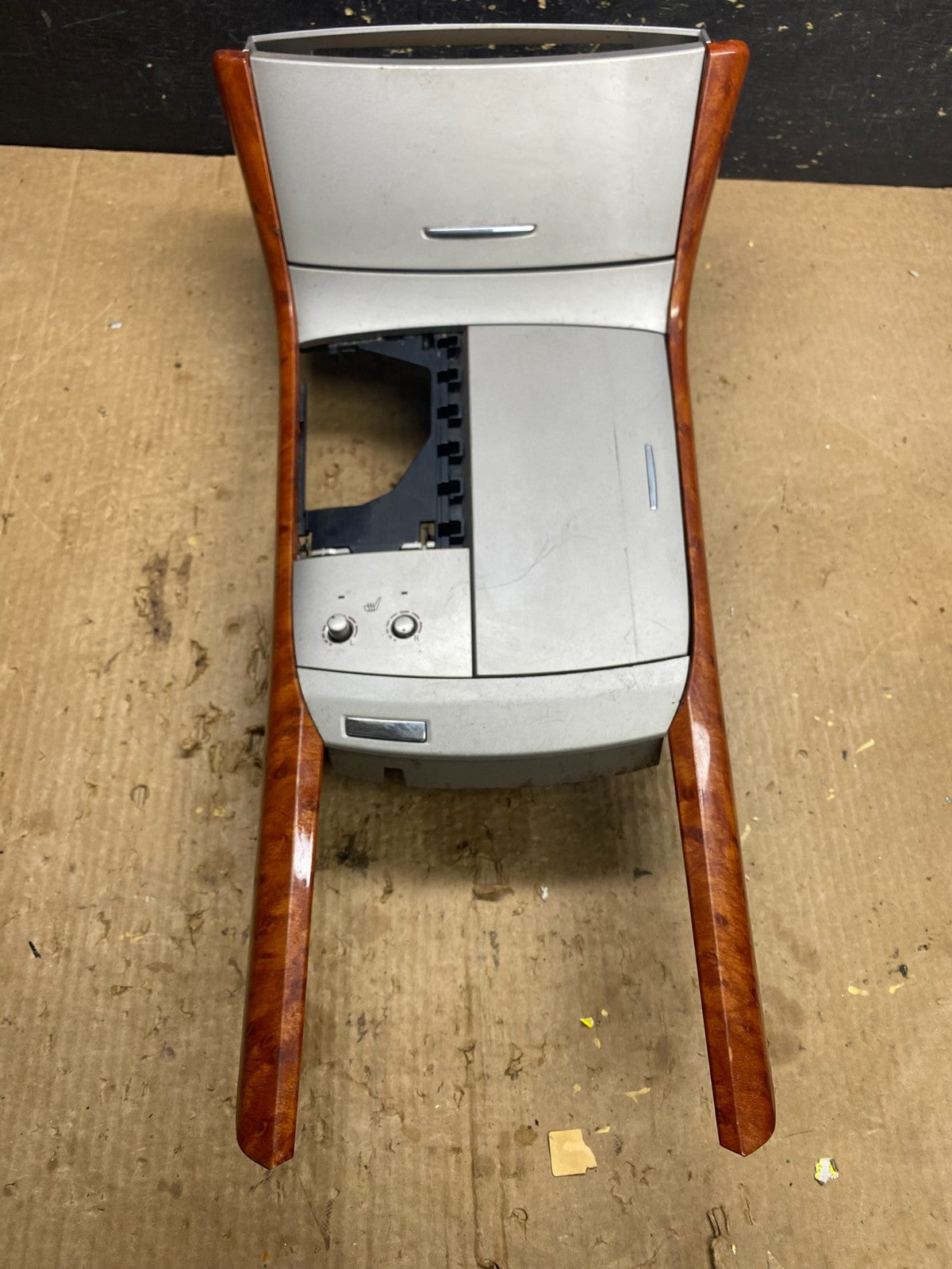 2005-2012 Toyota Avalon Floor Center Console Shifter Trim Bezel Cuphold AC91750
