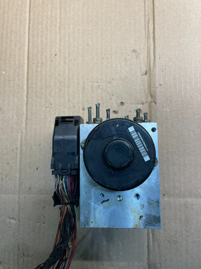 06-12 Mercedes R350,GL450,ML500 A2515452532 ABS AntiLock Brake Pump OEM X1000 DG5