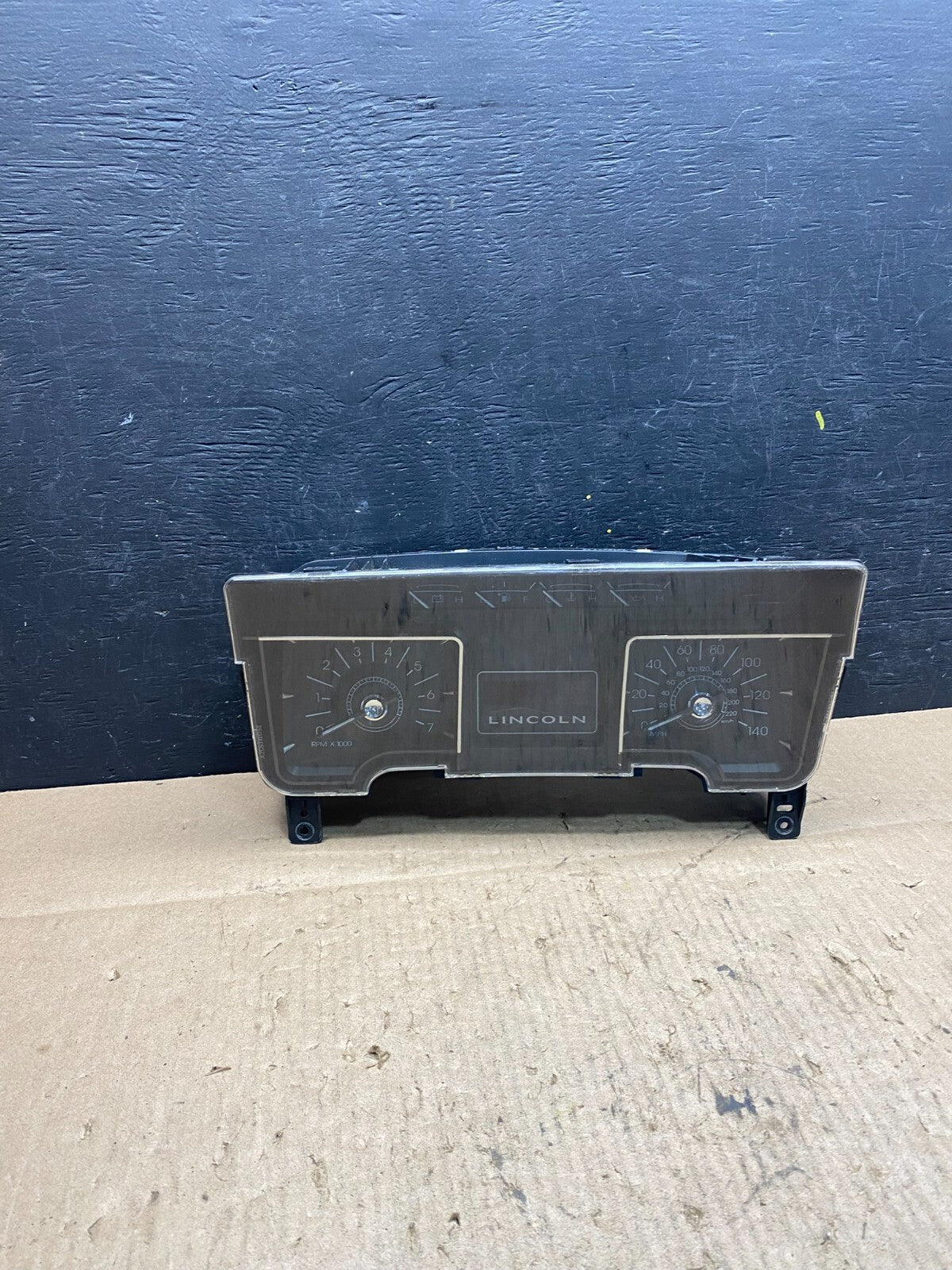 2007 to 2008  Lincoln Navigator Speedometer Gauge Cluster O7201 DG0