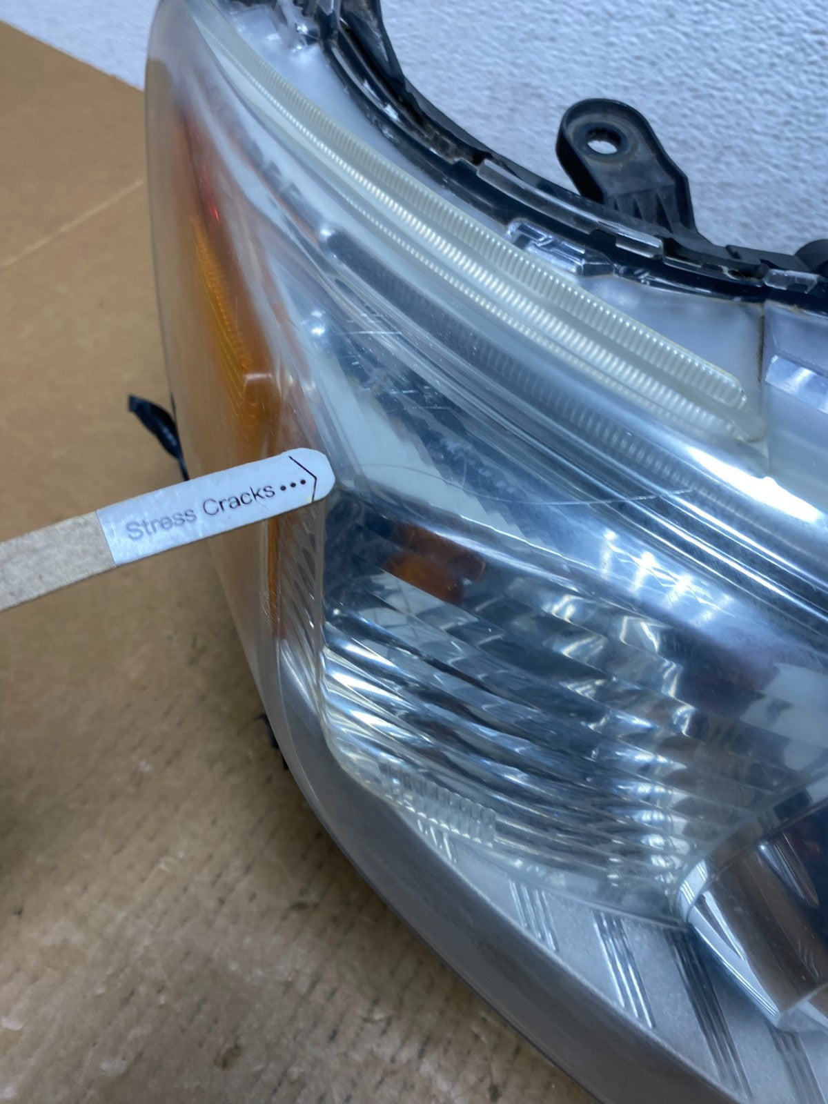2011-2012 Toyota Avalon Right Passenger RH Xenon HID Headlight AD9166 DG4