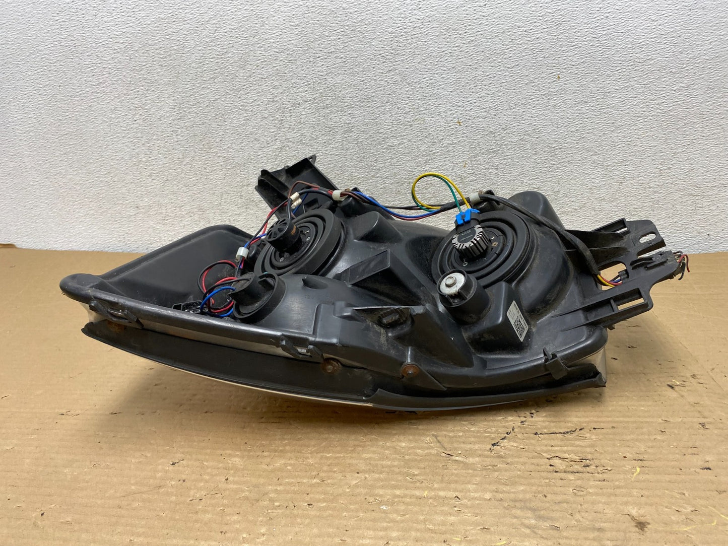 2008 - 2015 Nissan Armada Right Passenger RH Headlight Halogen AG9117 DW5