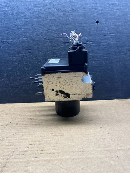 2011 - 2014 Ford E250 E350 Van ABS Anti Lock Brake Pump Module AC7982 DG2