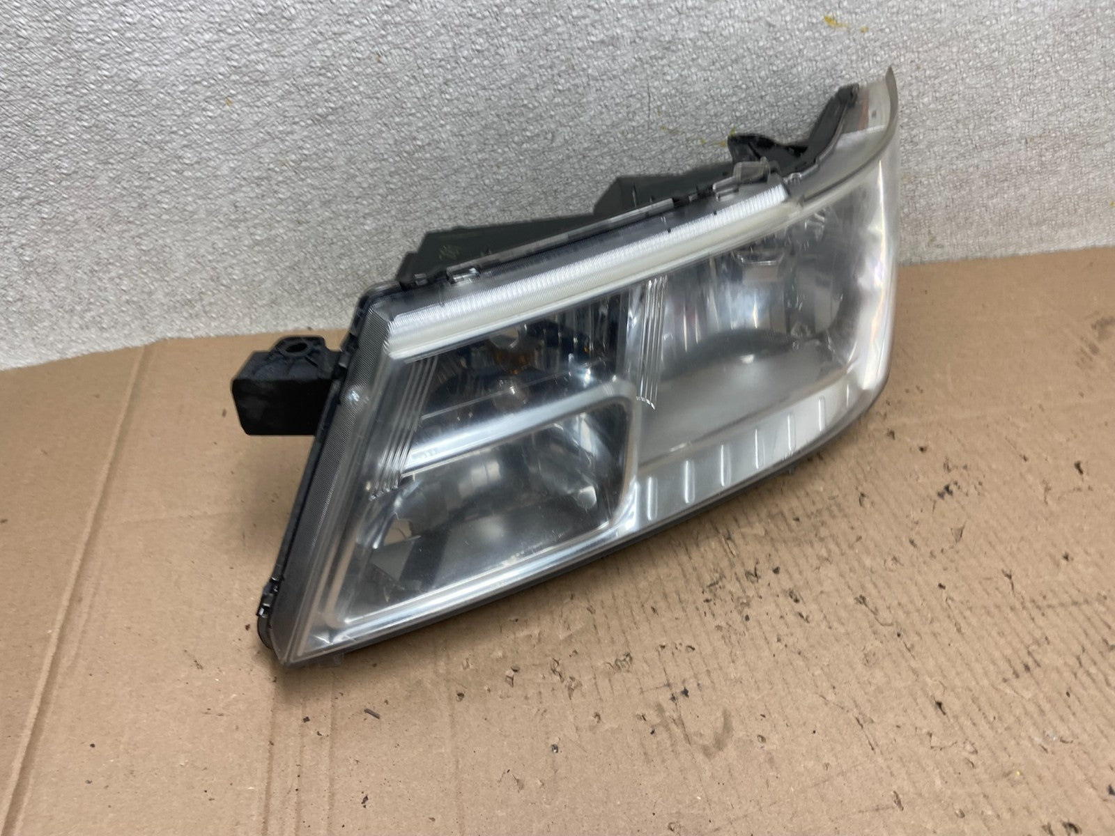 2009 to 2017 Dodge Journey Headlight Left Driver Lh Side Halogen Y0084 DW2