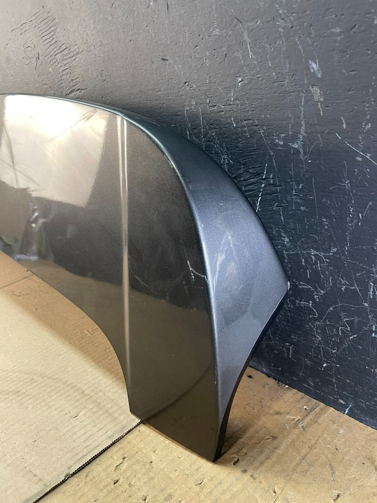 2014 - 2019 Jeep Grand Cherokee Liftgate Back Door Spoiler & Light OEM ab7979 DG1