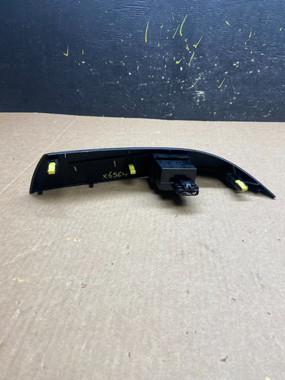 2004 to 2010 Toyota Sienna Switch Key Light Indicator Bezel Trim OEM X6564 DG3
