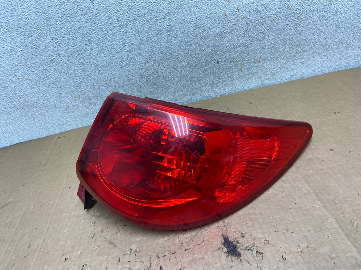 2009 2010 2011 2012 Chevrolet Traverse Right Passenger Tail Light AI9283 LK0