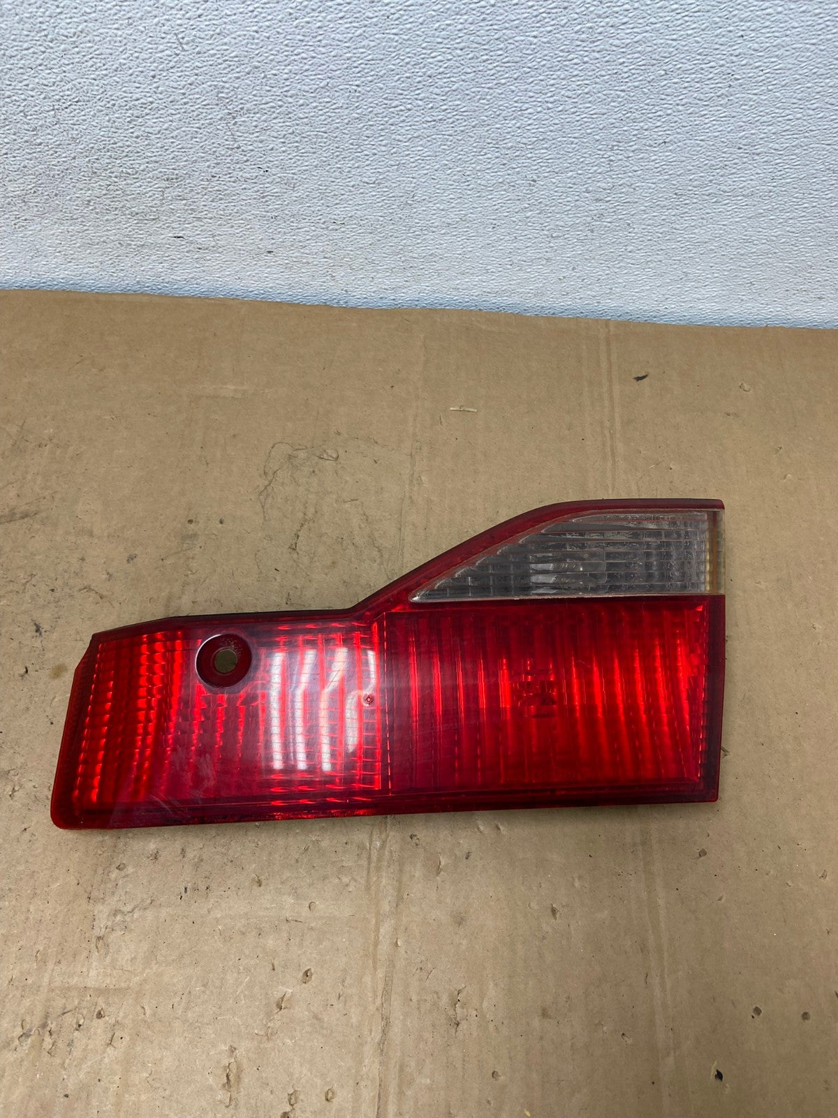 1998 to 2000 Honda Accord Right Passenger Side Inner Tail Light AC8651 LK0