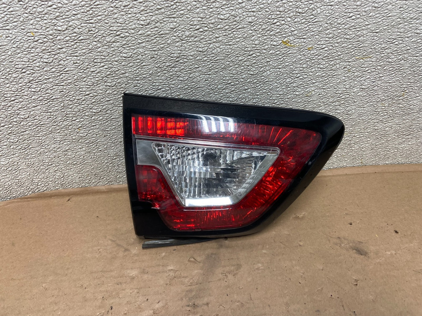 2013 to 2017 Chevrolet Traverse Left Driver LH Inner Tail Light Oem AB0095 LK0