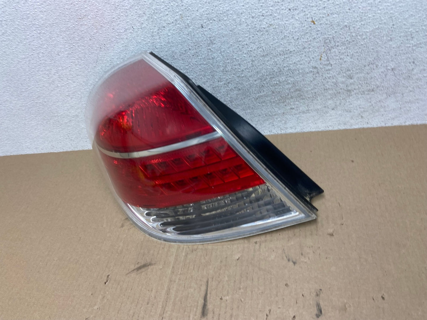 2007 2008 2009 Saturn Aura Left Driver LH Side Tail Light AE6989 LK1