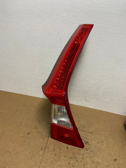 2008 to 2013 Volvo XC70 V70 Left Driver Tail Light Upper Oem AC3656 LK0