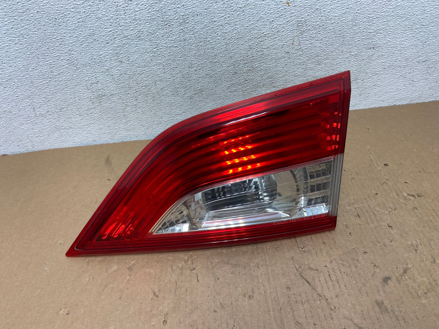 2011 - 2017 Nissan Quest Right Passenger Rh Side Inner Tail Light AD8048 LK0