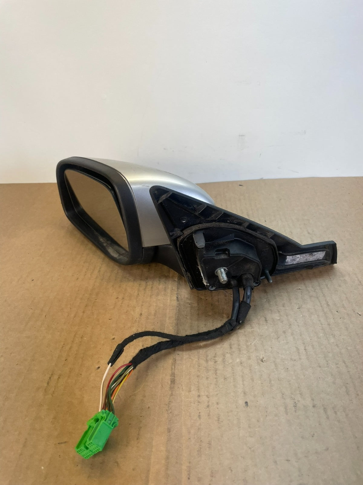 2004 2005 2006 Volvo S80 Left Driver LH Side View Door Mirror AF5523 DW2
