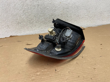 1999 to 2004 Oldsmobile Alero Left Driver LH Side Tail Light AG8142 DW3