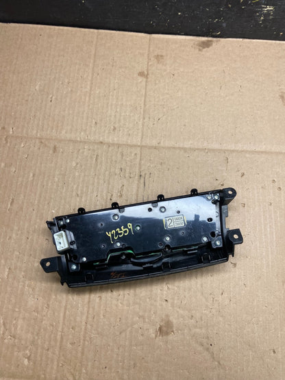 2009-2014 Nissan Murano AM FM Radio CD Control Panel Y2359 DG3