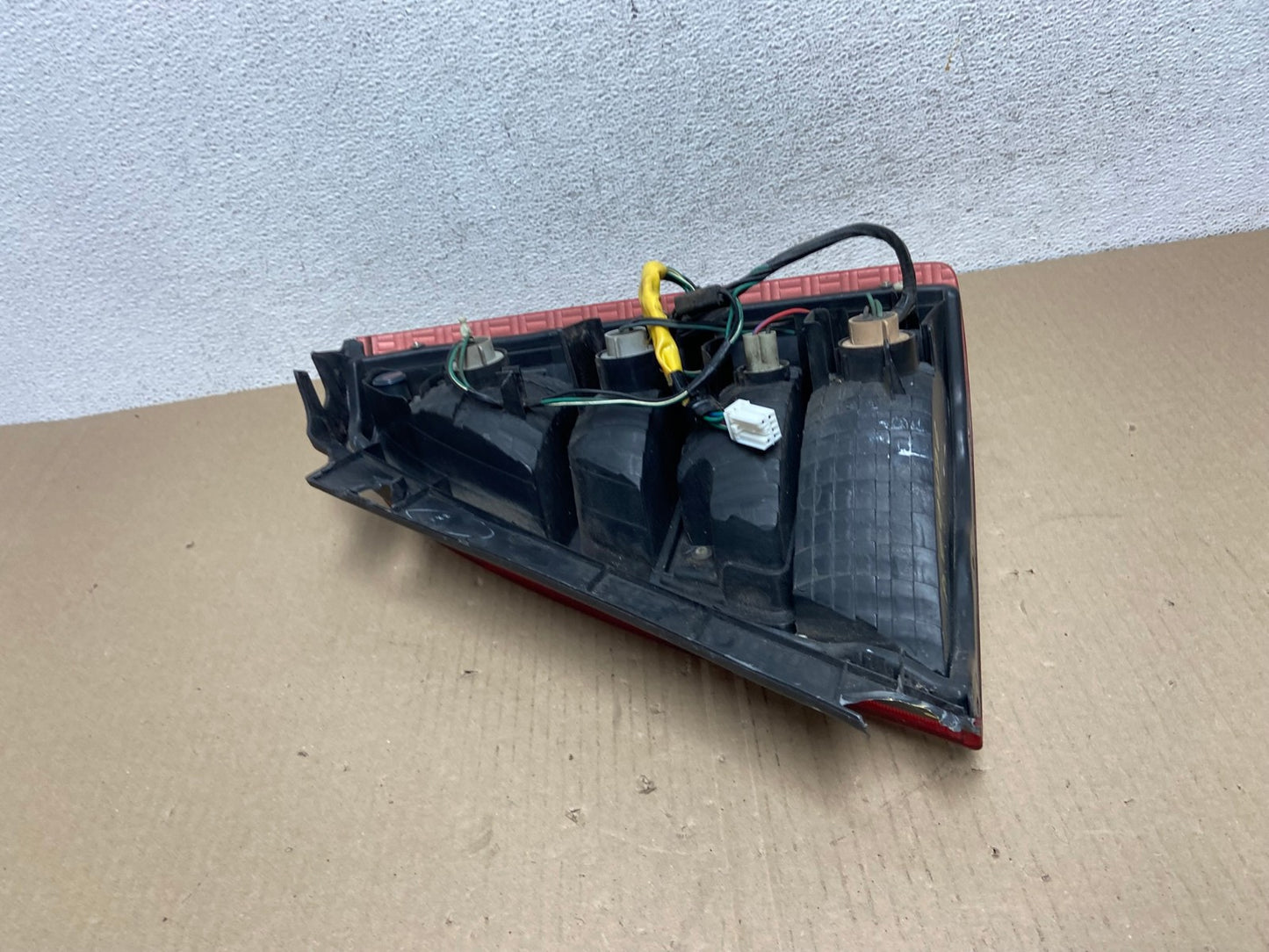 2003 2004 2005 Subaru Forester Left Driver Lh Side Tail Light AE9476 LK6