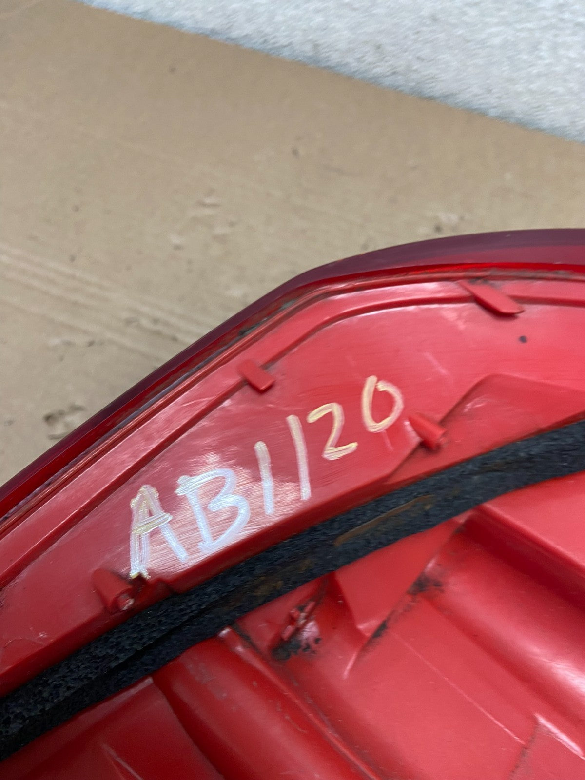 2006 2007 2008 Toyota Rav4 Left Driver LH Side Tail Light OEM AB1120 LK6