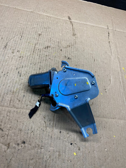 2015 - 2018 Jeep Renegade Tailgate Back Door Rear Wiper Motor Wiper r6121  DG5