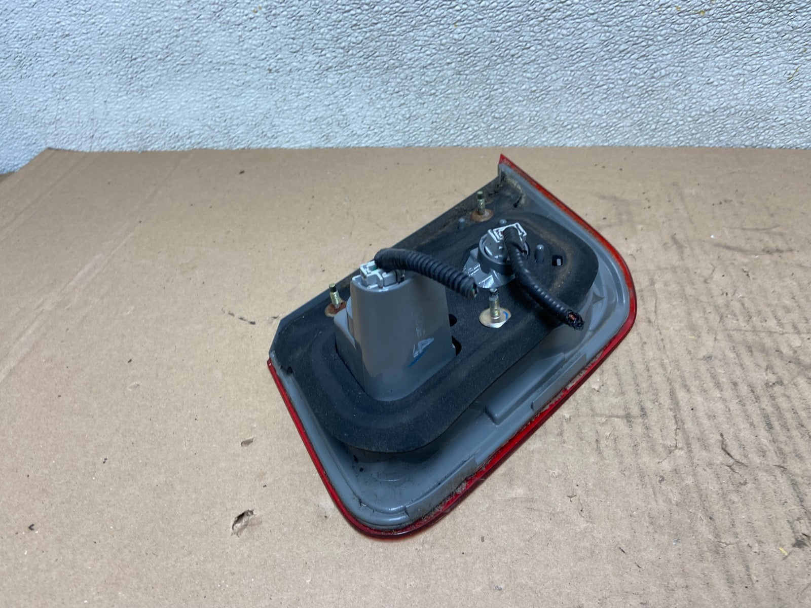 2003 2004 2005 Honda Civic Sedan Right Passenger RH Inner Tail Light AB6042 DW5