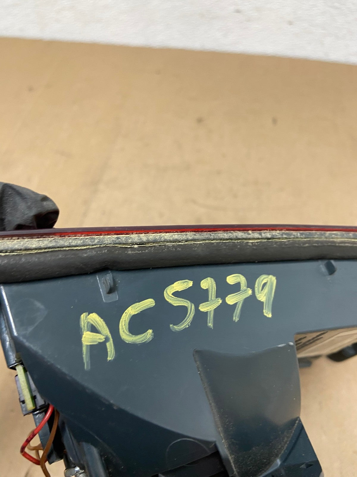 2011-2013 BMW 5 F10 Rear Right Passenger Rh Trunk Inner Tail Light AA0357 DW7