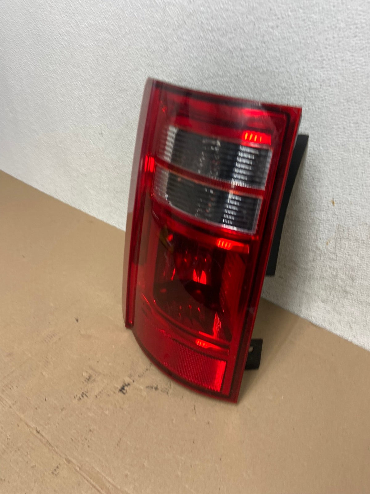 2008 to 2010 Dodge Grand Caravan Left Driver LH Side Tail Light AF4401 LK1
