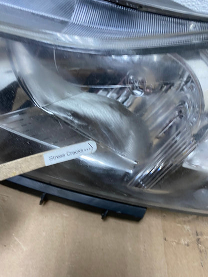 2011 to 2015 Chevrolet Cruze Halogen Left+Right Set Headlights AF4476 LK4
