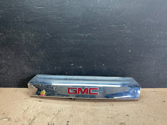 2010-2015 Gmc Terrain Lift Gate Handle Trim Back Up Camera Chrome Panel L9366 DG0