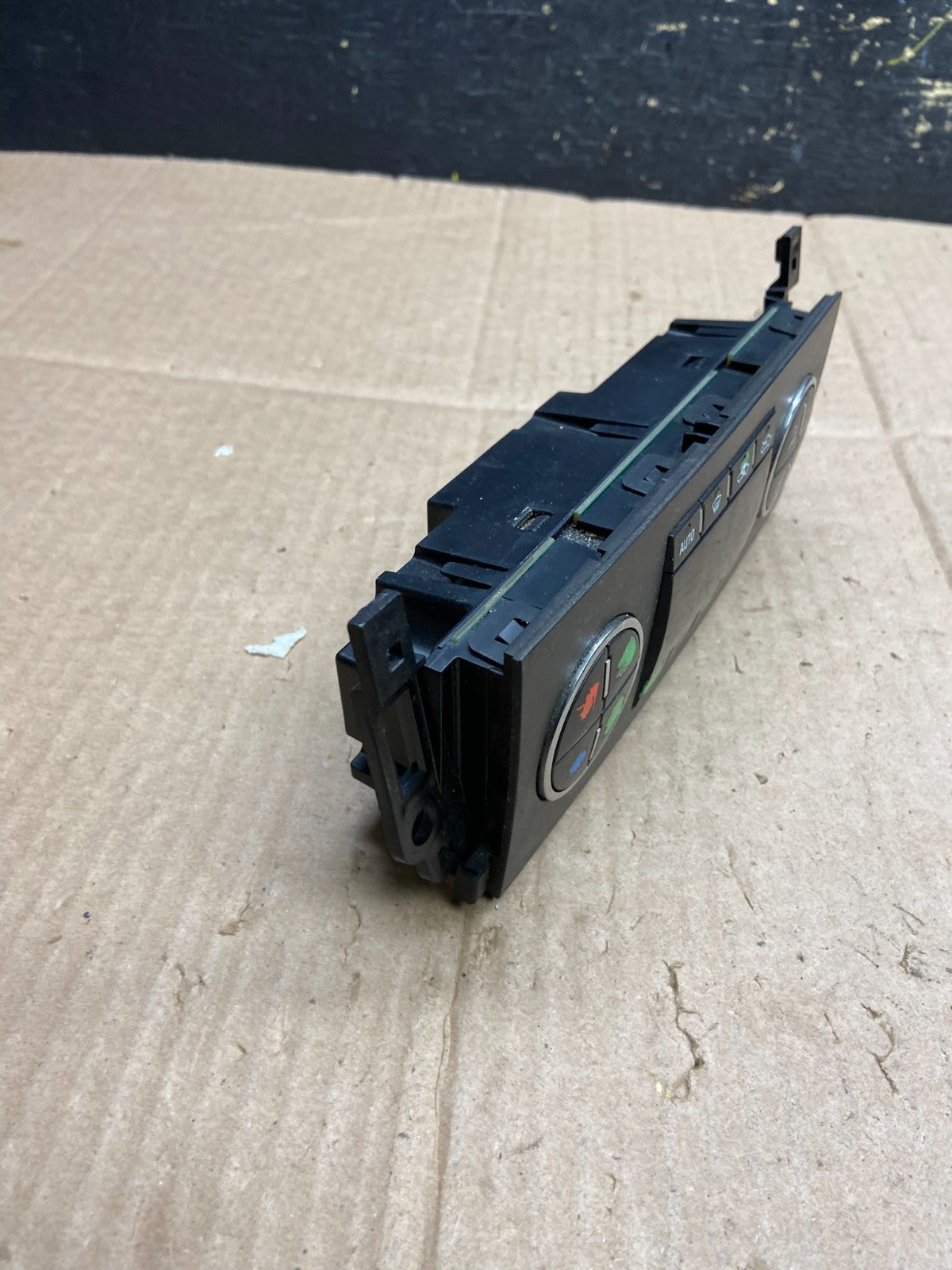 2007 to 2011 Cadillac Escalade AC Heater Climate Control Panel Oem aa4803 DG2