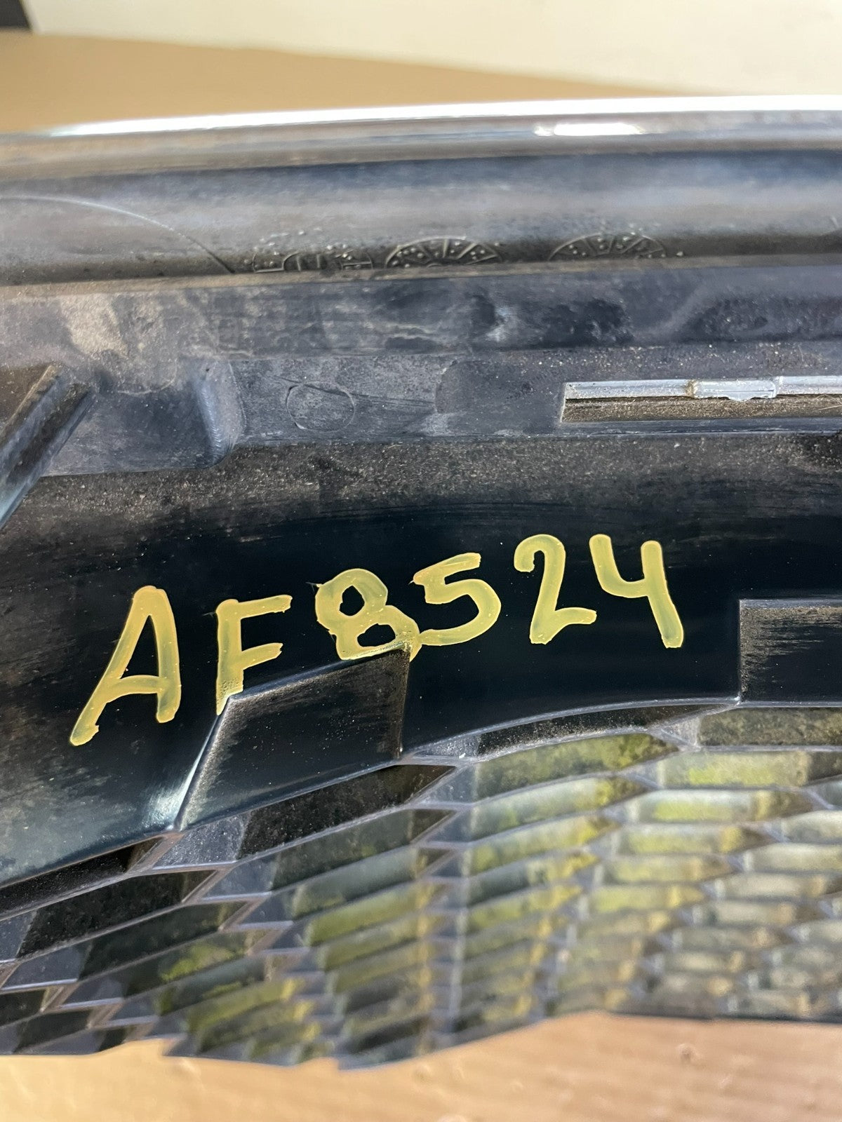 2004 to 2008 Ford F150 F-150 Front Upper Grill Grille af8524 DG5