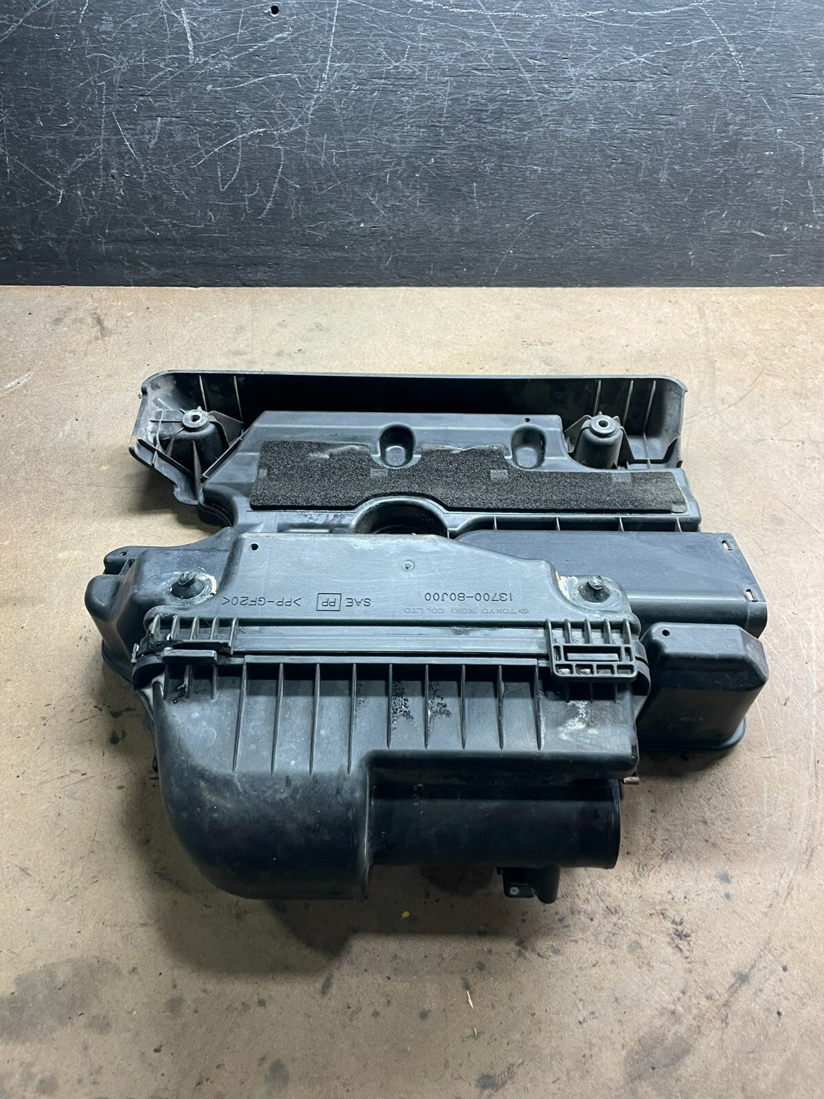 2007-2009 Suzuki SX4 2.0 Air Cleaner Intake Filter Box w/ MAF Sensor L4169 DG5