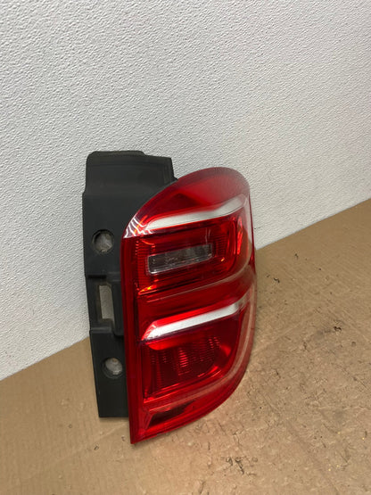 2016 to 2017 Chevrolet Equinox Right Passenger RH Side Tail Light OEM AB8599 LK2