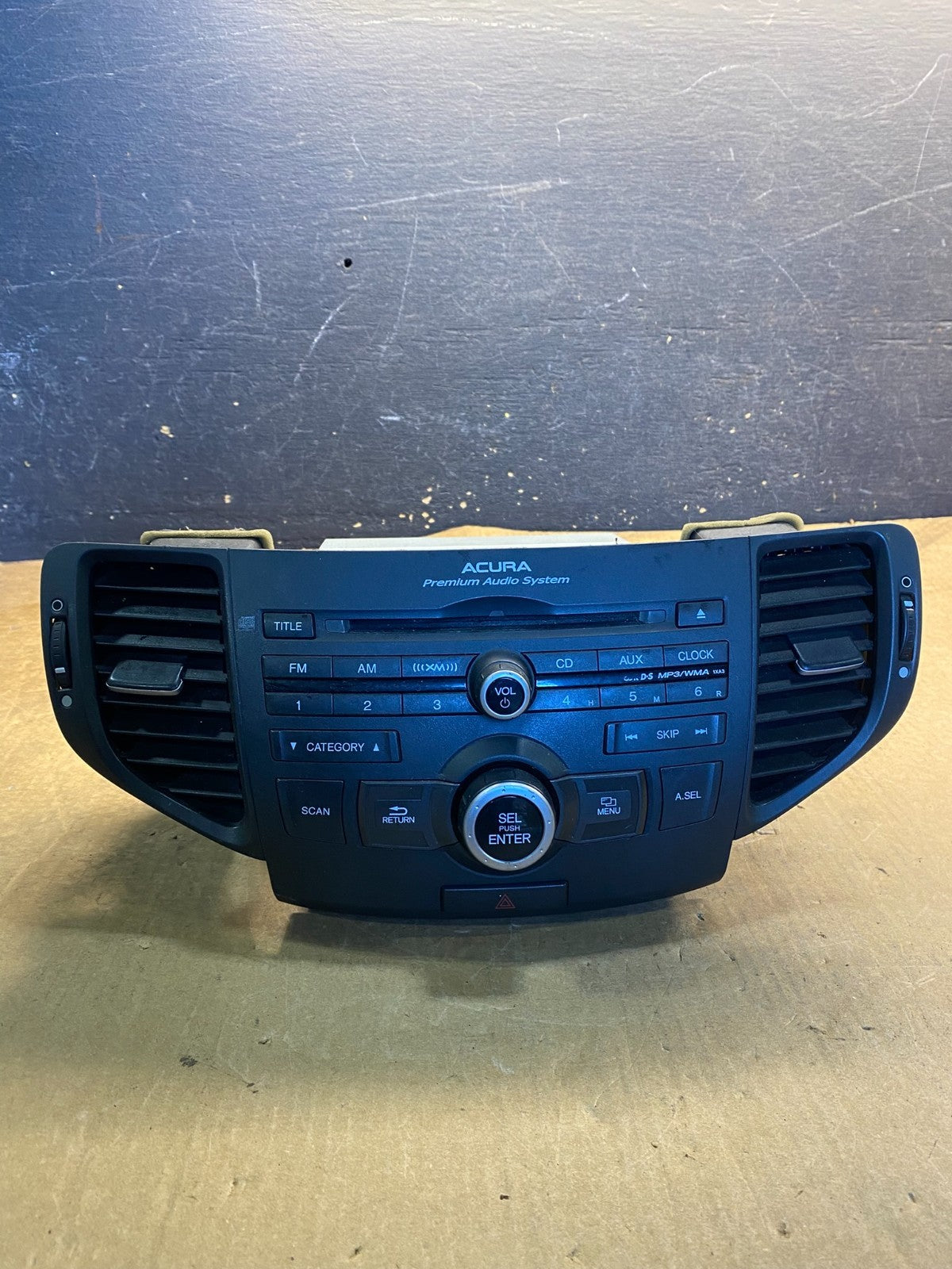 2009 to 2010 Acura TSX AM/FM CD Player Radio Audio System Air Vent AA3053 DG0