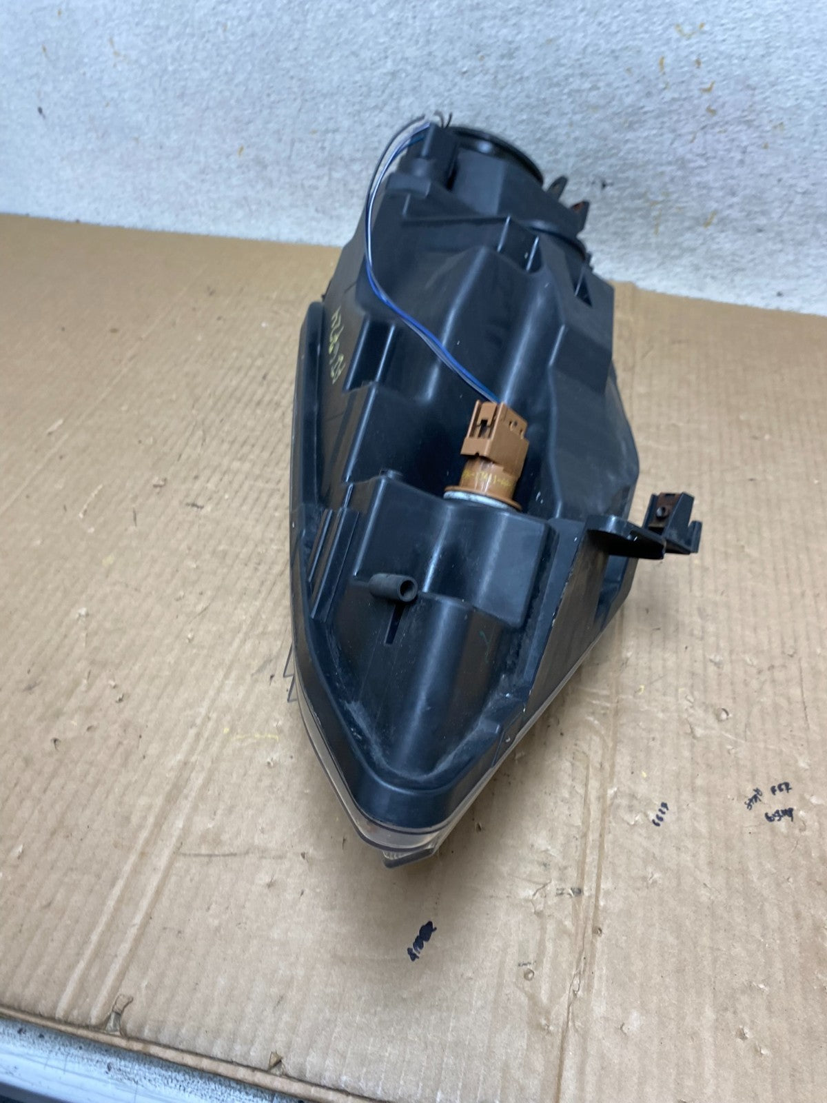 2010 2011 2012 Ford Fusion Left Driver LH Side Headlight Halogen AI6724 DW6