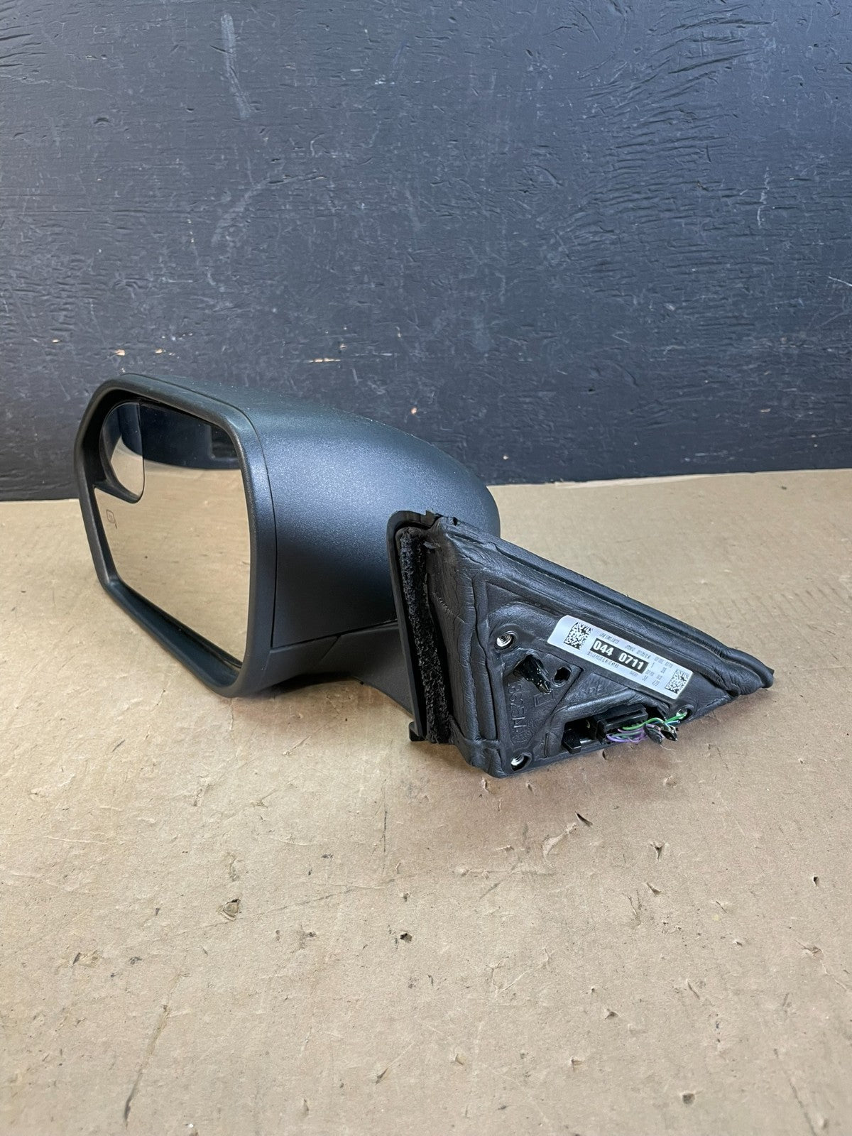 2020 to 2022 Ford Explorer Left Driver LH Side View Door Mirror AD5879 DW2