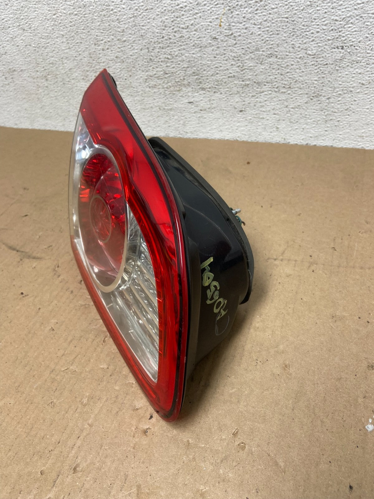 2010-2012 Hyundai Santa Fe Left Driver LH Inner Tail Light AD6504 DW2