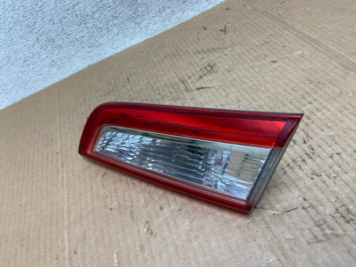 2012 2013 2014 Toyota Camry Right Passenger Rh Tail Light Inner AI6544 LK1