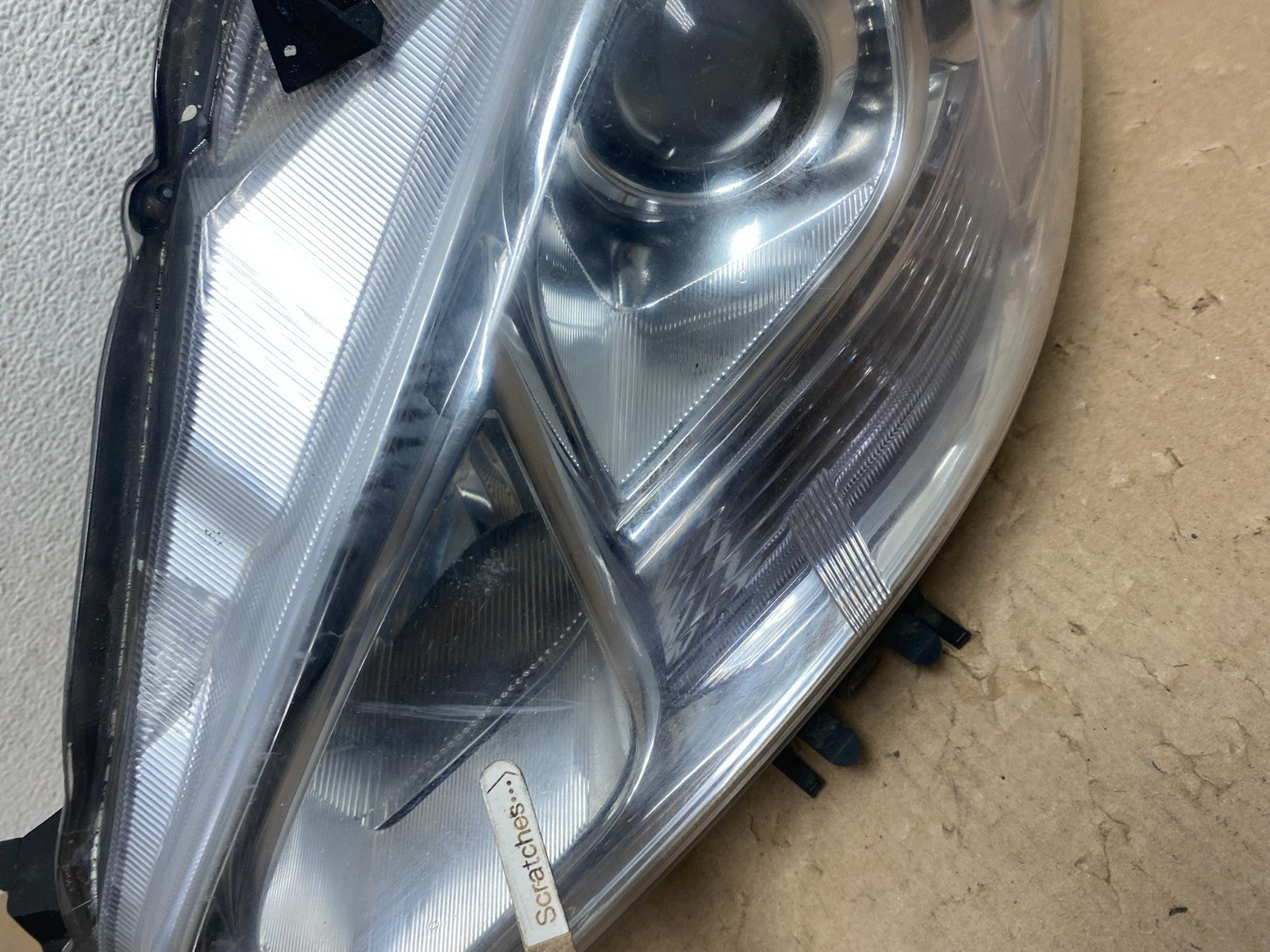 Halogen 2009 to 2014 Nissan Maxima Left Driver LH Side Headlight AG5800 DW3